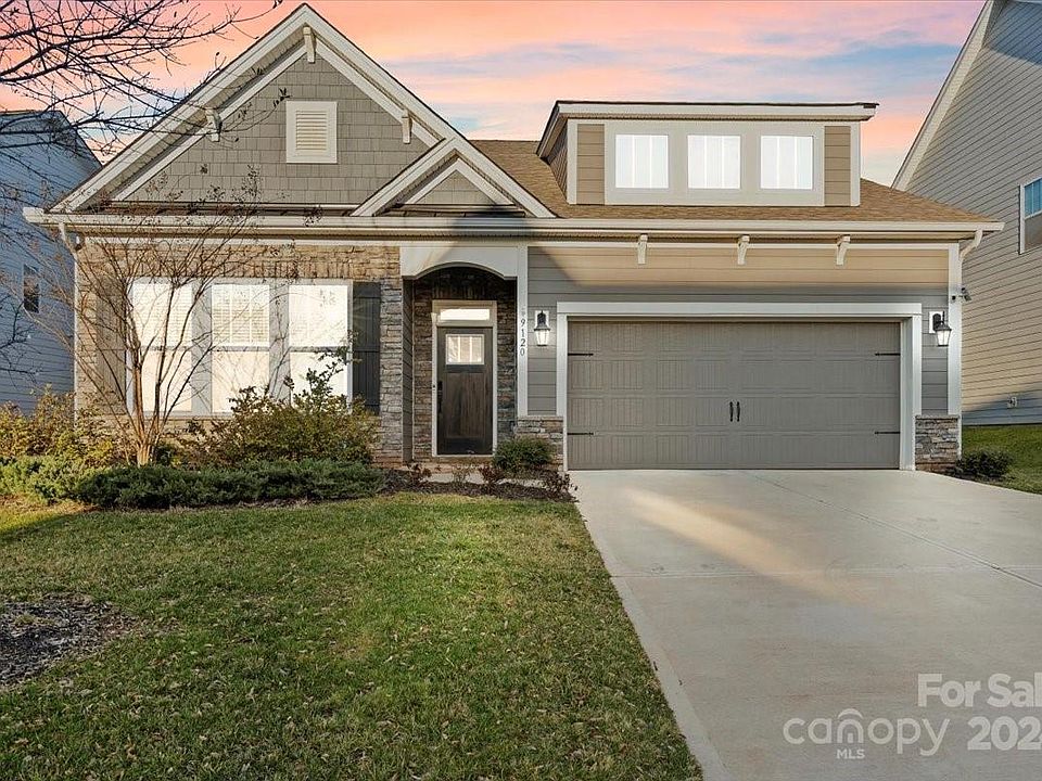 1st image of 9120 Vecchio Dr