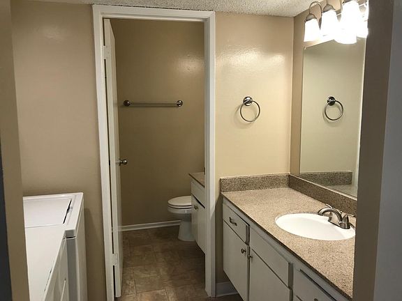 5th image of 528 N Taylor Ave APT 106