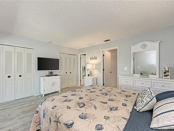 4th image of 25 Quails Run Blvd #25205