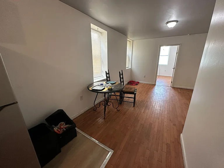 2351 N Park Ave #A3 — Photo 3