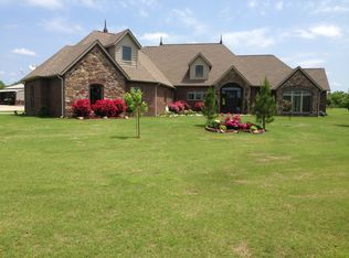 17445 E Rocky Ridge Rd, Claremore, OK 74019