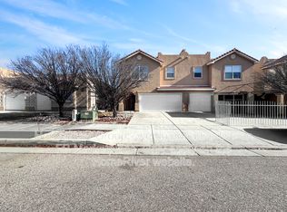 728 Mesa Del Rio St NW, Albuquerque, NM 87121