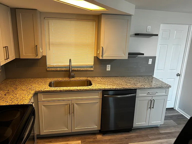 1216 Honor Dr — Photo 10