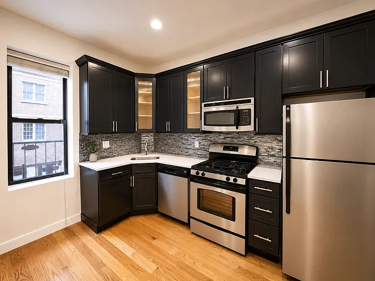 28-19 Astoria Blvd #7 — Photo 1