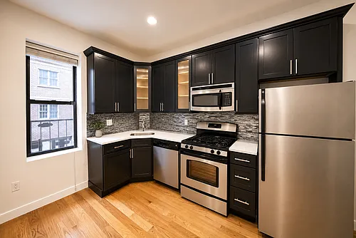 28-19 Astoria Blvd #7 Photo 1