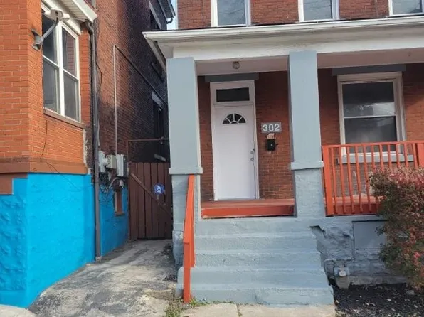 302 Monroeville Ave, Turtle Creek, PA 15145