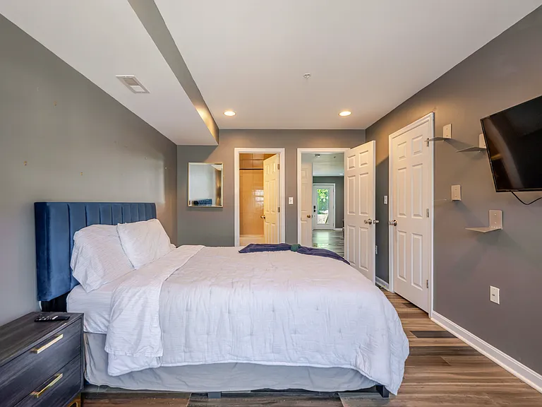 5123 D St SE — Photo 36