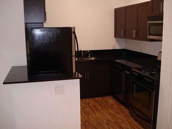 Gourmet Kitchen