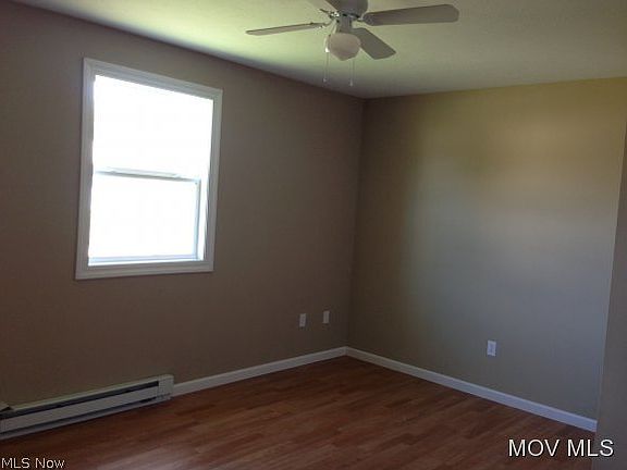 5th image of 283 Ash Cir