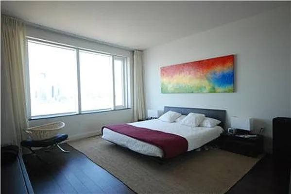 Rented by Warburg | media 27
