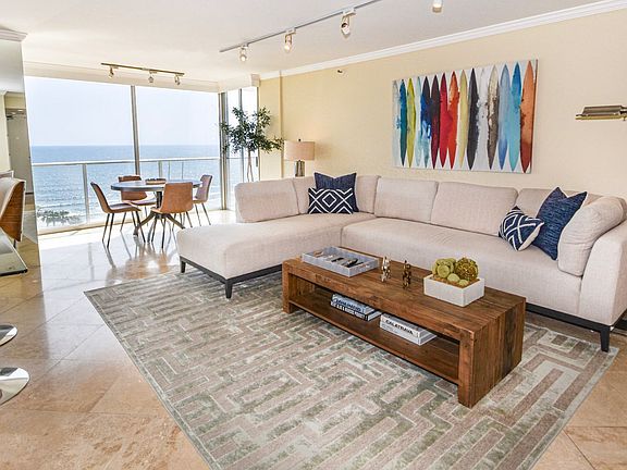 4th image of 1710 Avenida Del Mundo Unit 1201