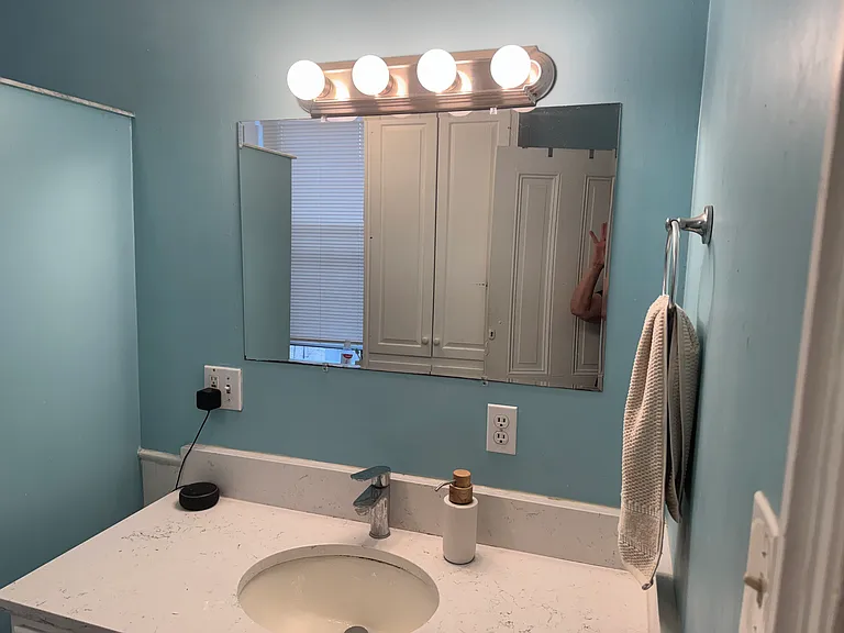 Bathroom vanity area