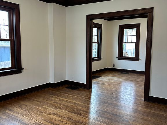 2nd image of 464 S Main St #1