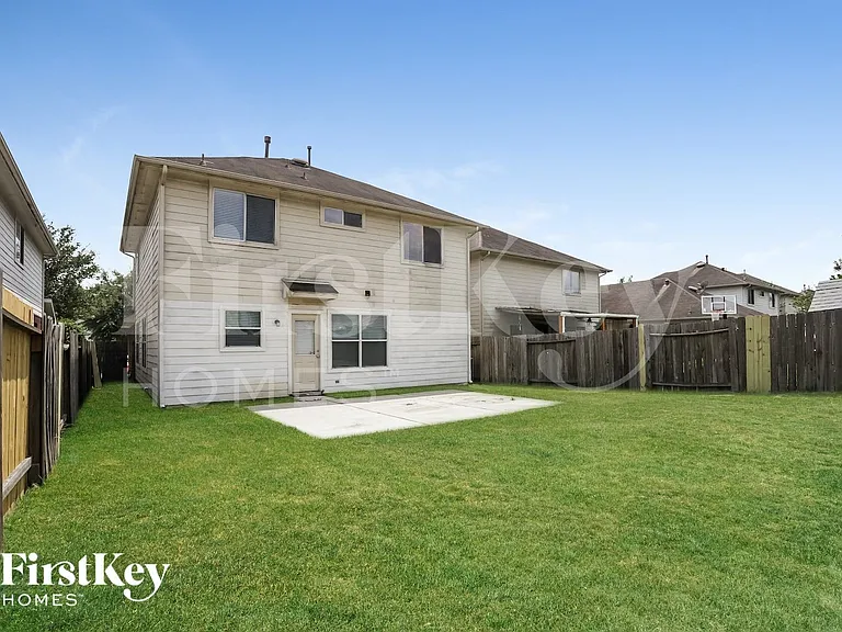 1511 Oxberg Trl — Photo 15
