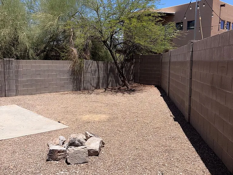 896 W Calle Estrella De Noche — Photo 24