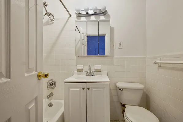 Rented by Corcoran | media 14