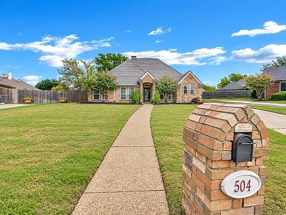 2nd image of 504 Quail Cove Ct