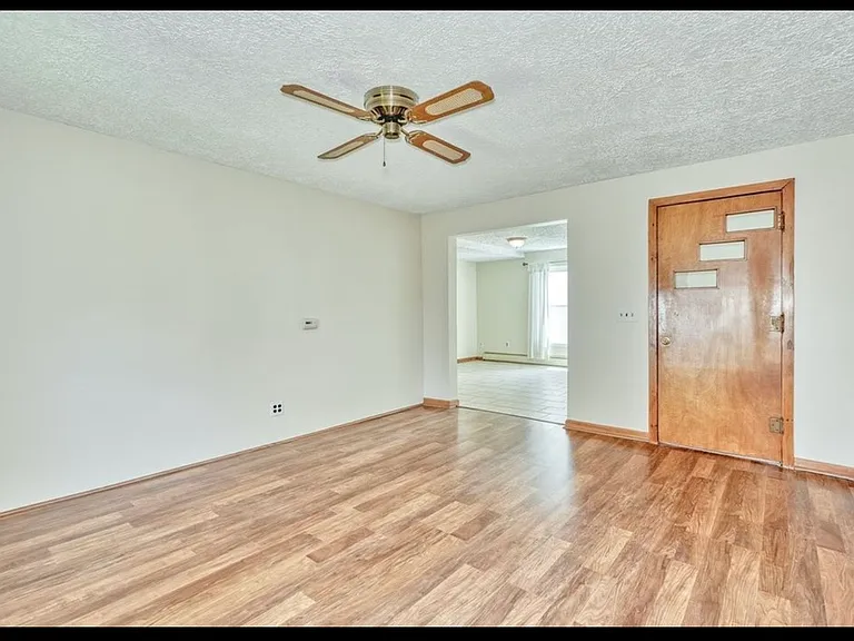 27 Martin St #1 — Photo 6