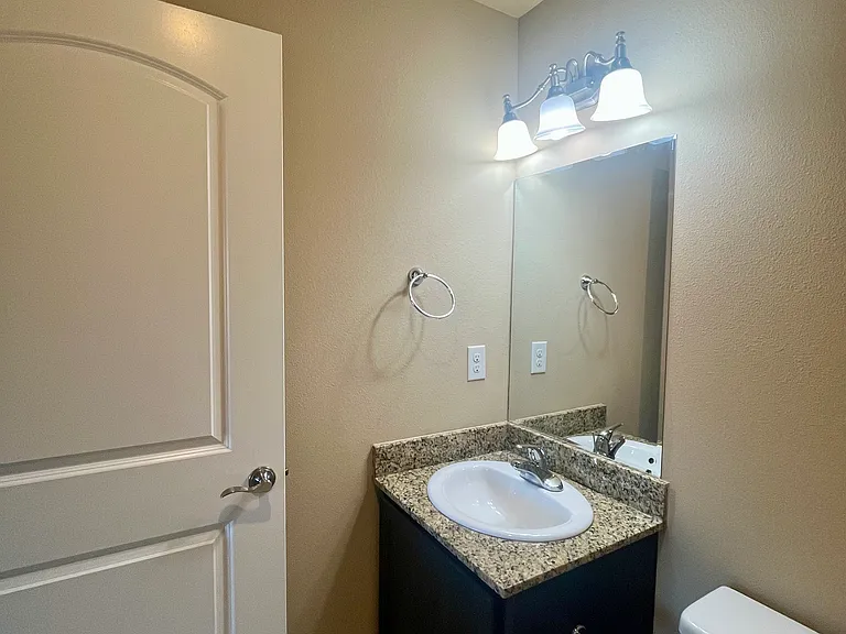 16008 3rd Pl S #C — Photo 21