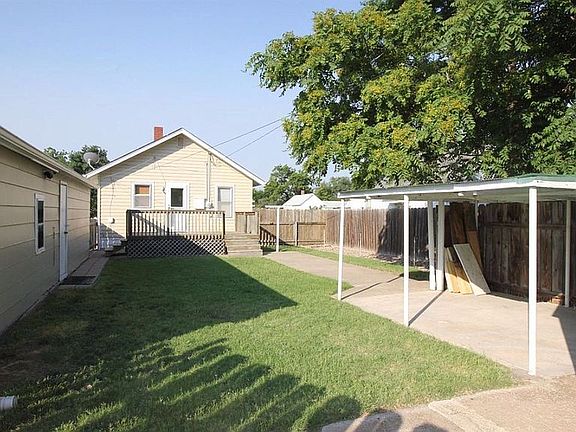 4th image of 309 E 14th St