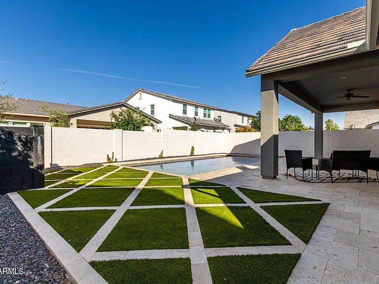22724 E Poco Calle — Photo 43
