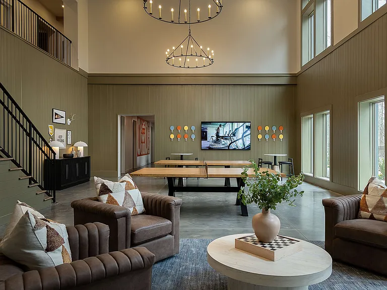 1000 Forestview Dr — Photo 28