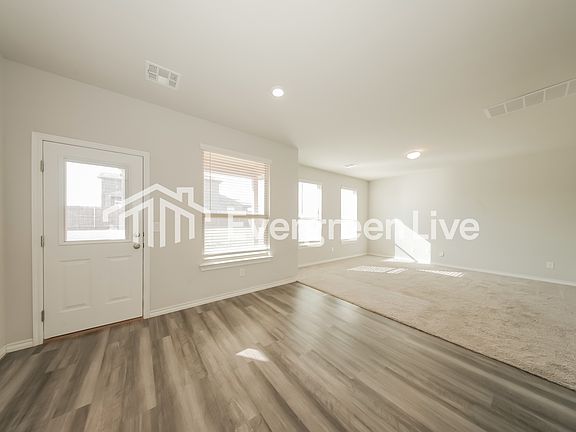5th image of 11124 NW 95th Ct