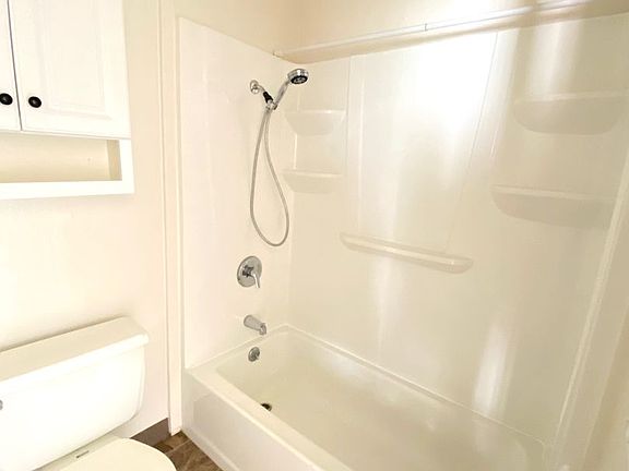 5th image of 518 Avenue Alhambra #10-EL