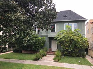 424 Smithwood Dr, Beverly Hills, CA 90212