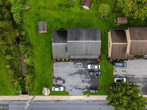 2nd image of 71 Akron Rd #75