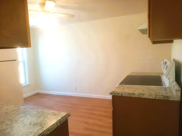 26 Arlington St #2 — Photo 7