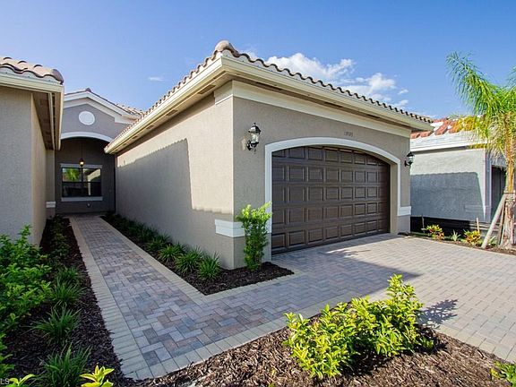 2nd image of 11893 Lakewood Preserve Pl