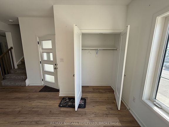 4th image of 4263 4th Ave #824