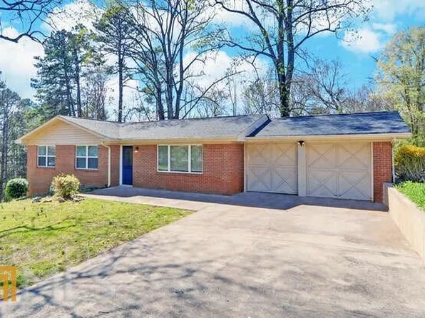 2760 Wayman Dr, Gainesville, GA 30506