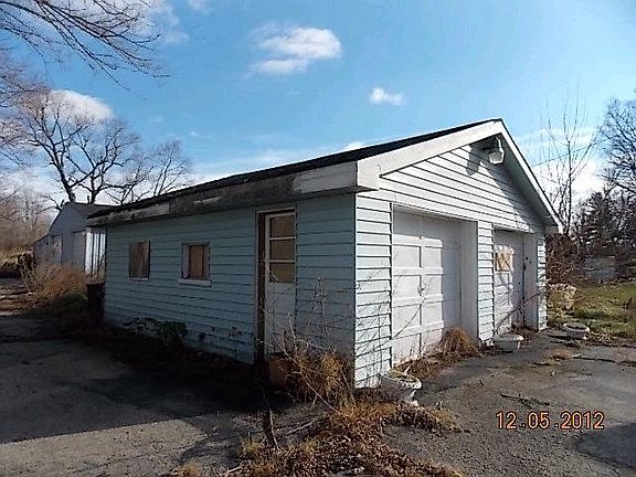 3rd image of 9432 N County Road 800 W