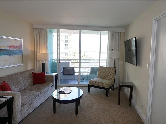 2nd image of 2670 E Sunrise Blvd #530