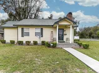 503 S Doyle St, Jennings, LA 70546