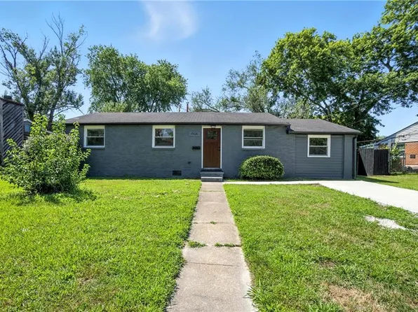 1906 Hastings Dr, Hampton, VA 23663