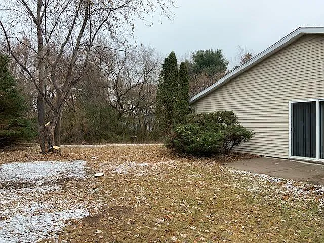 11892 26th Ave — Photo 3