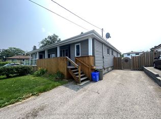 973 Mink St, Pickering, ON L1W2G6