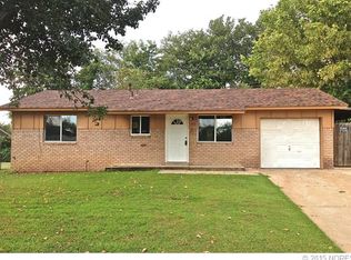 310 S 185th Ave E, Tulsa, OK 74108