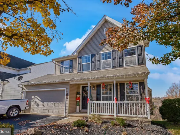 475 Thomas Armor Dr, Windsor, PA 17366