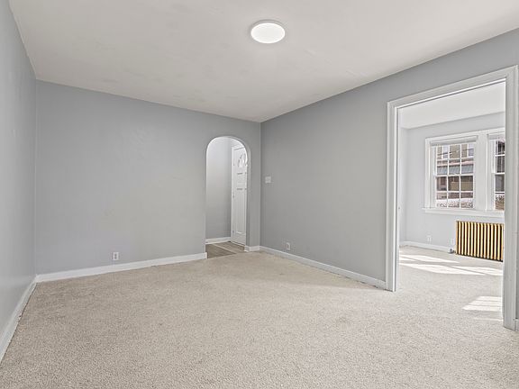 4th image of 121 E 19th Ave APT 1