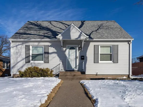 2415 Kelling St, Davenport, IA 52804