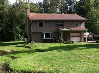 5064 Thornapple Lake Rd, Nashville, MI 49073
