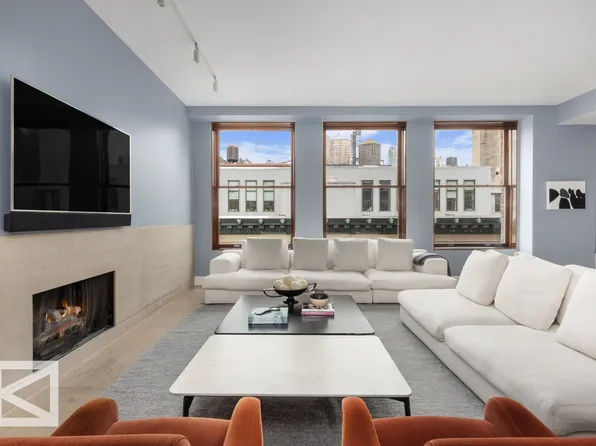 32 West 18th Street image 1 of 23