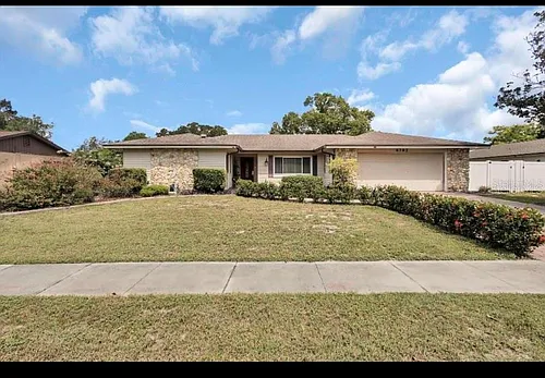 6792 Tamarind Cir Photo 1