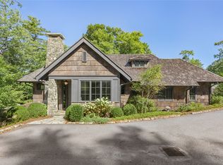 263 Flagstone Road, Cashiers, NC 28717
