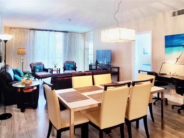 3801 S Ocean Dr APT 2W, Hollywood, FL 33019