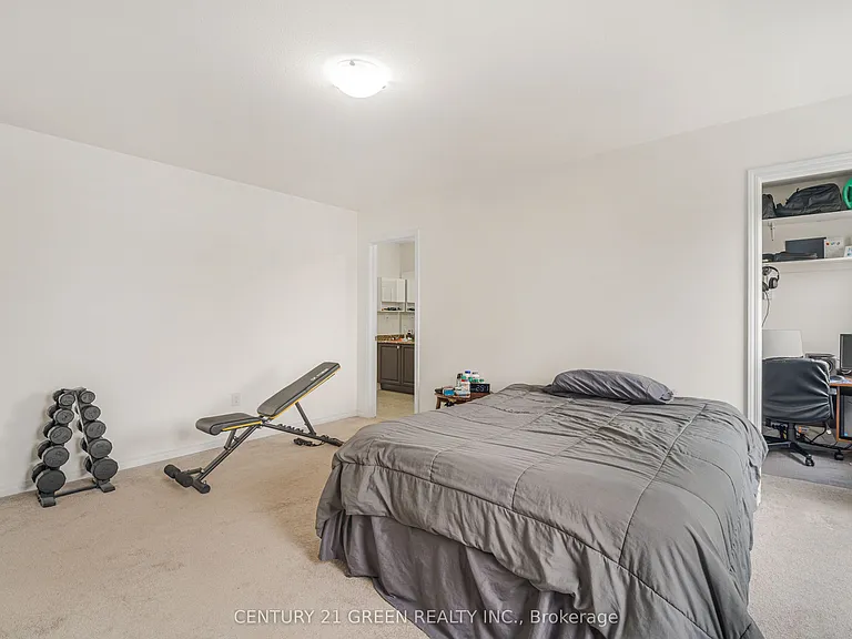 15 Seanesy Dr — Photo 31